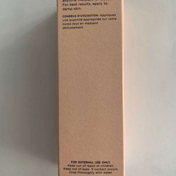 One Love Organics Botanical C Body Oil - Picture 4 of 5